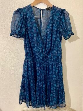 Trixxie French Minnie navy blue&light blue floral dress,double puff sleeve EUC 💙